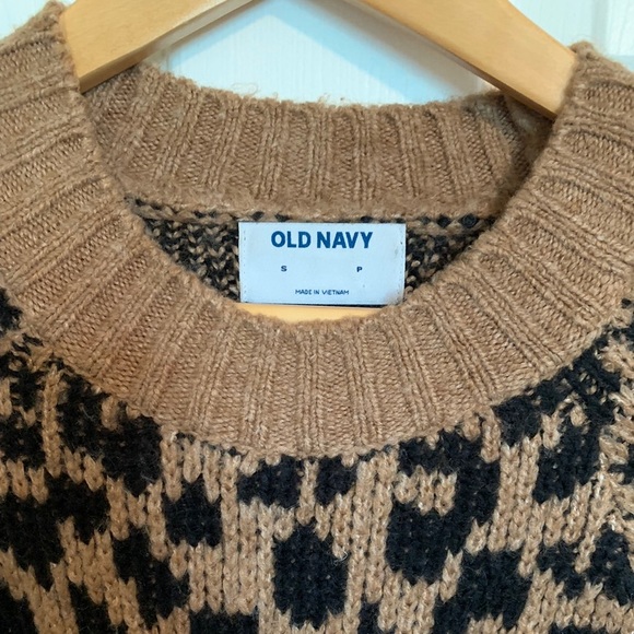 Patterned Sweater - Picture 6 of 9